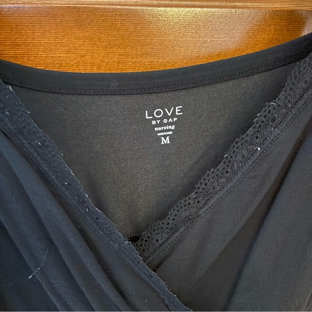 GAP Love Maternity Nursing Cami - Picture 3 of 3